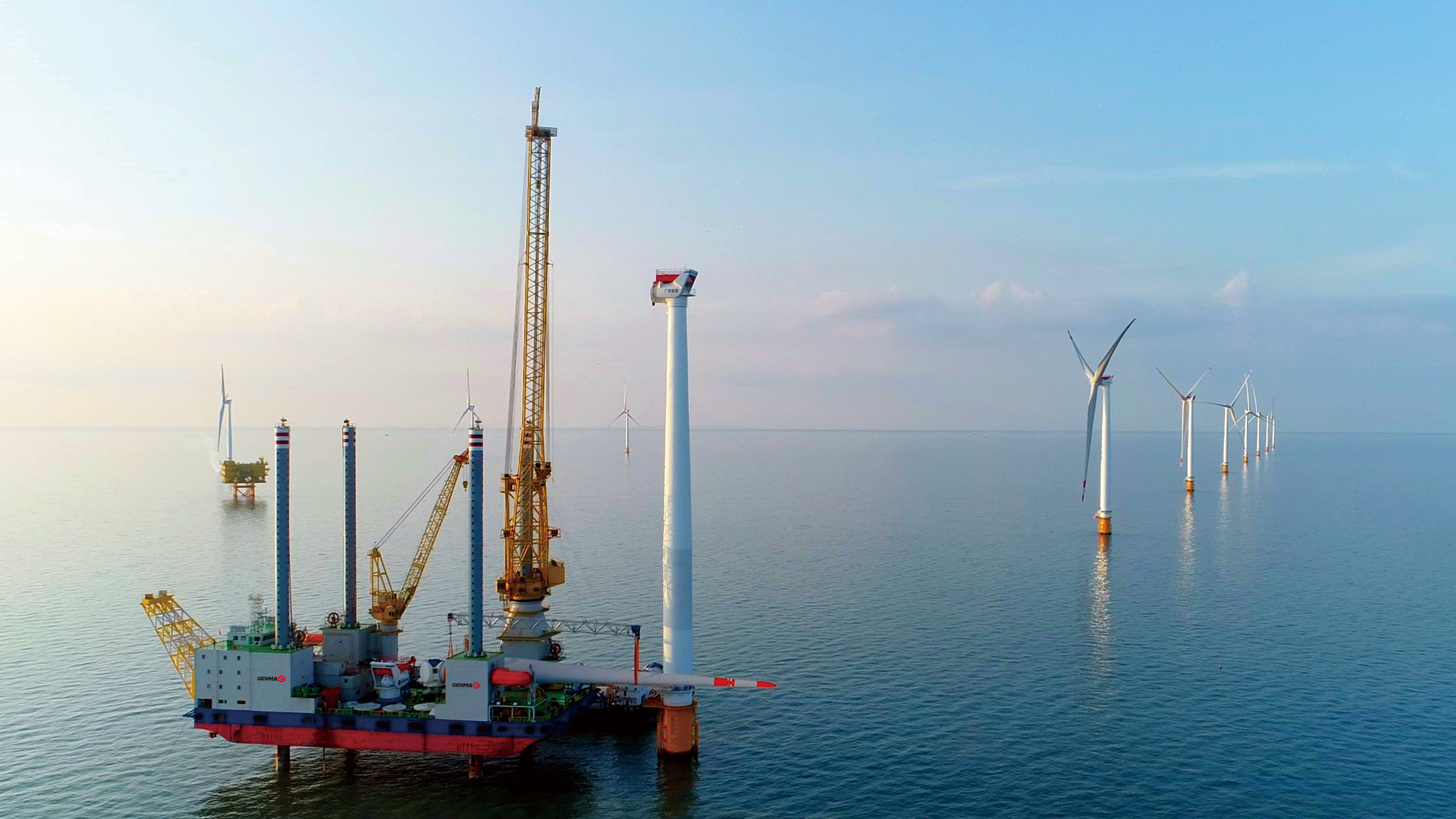 RHM has been awarded another 600 tons of Marine crane order(图1) RHM has been awarded another 600 tons of Marine crane order(图1)